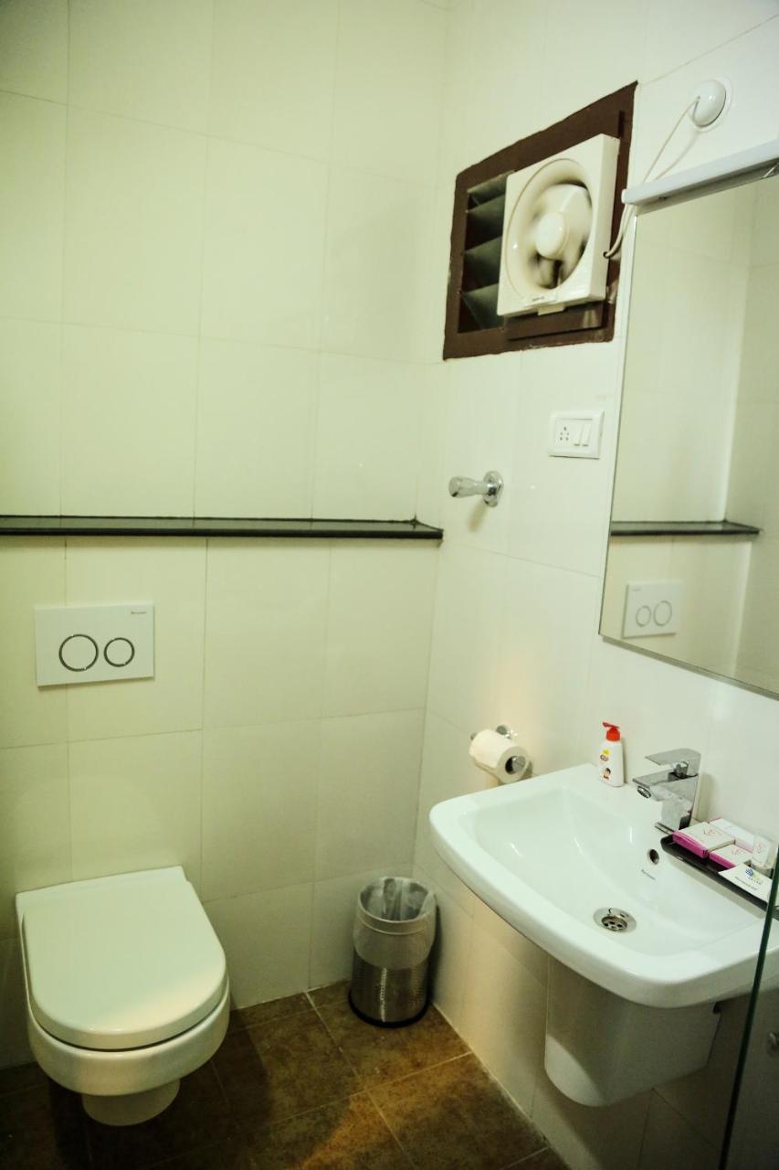 Hotel Sera Grand Chennai Exterior photo