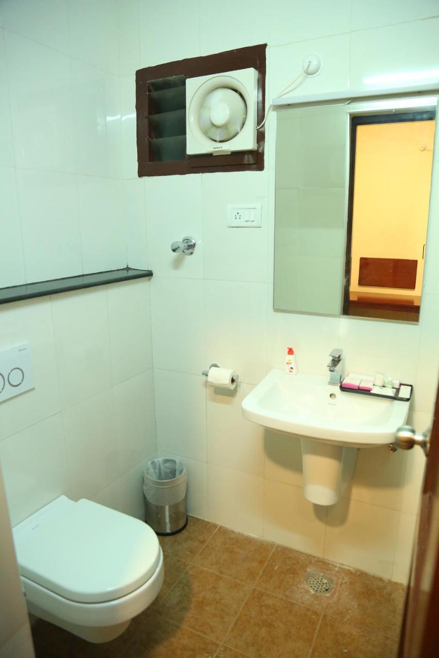 Hotel Sera Grand Chennai Exterior photo